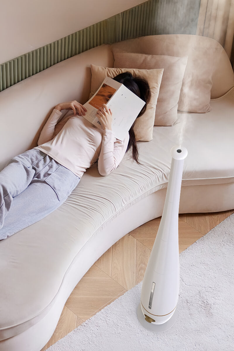 Mega Mist Power: Immerse large spaces in a refreshing mist with an impressive 300ml/h output.
