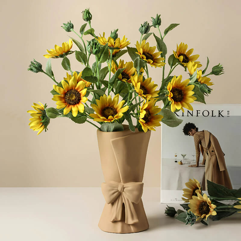 Elegante jarrón artístico con forma de pajarita: regalo perfecto para los amantes de las flores