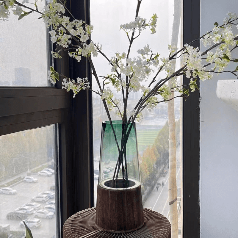 Vintage-Style Glass Vase with Wooden Base - Front View: The transparent glass vase with a detachable wooden base, showcasing a unique vintage-style design.