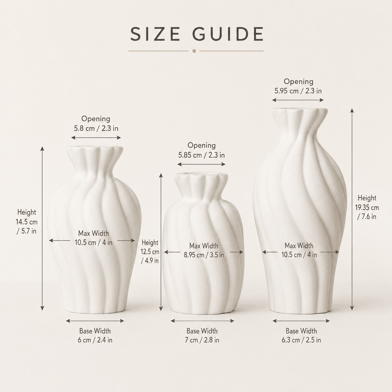Size guide for the white wavy 3-piece ceramic vase set.