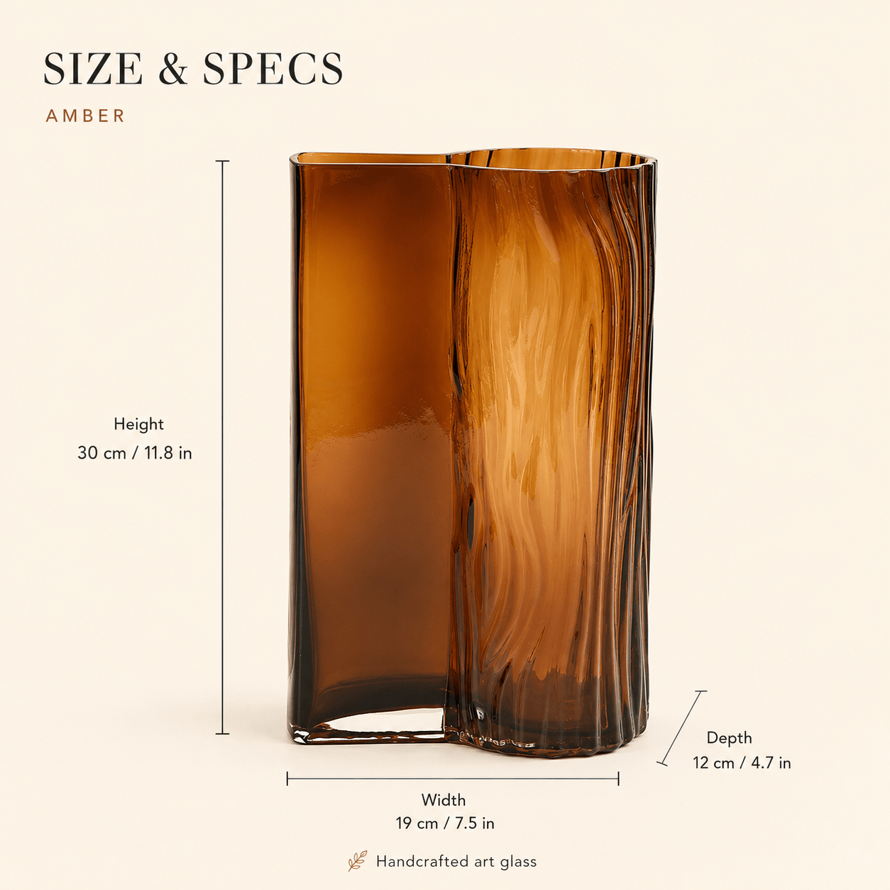 Size guide for the amber textured glass vase with dimensions