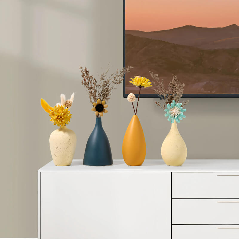 Minimalist Ceramic Art Vase Combination I with Flowers